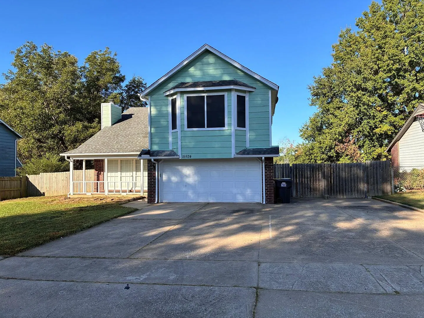 4 Bed | 2.5 Bath | Coweta — Photo 1