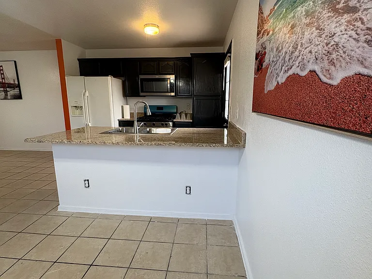 14724 Calhoun Dr — Photo 16