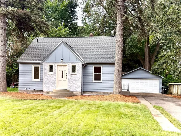1896 Glen Paul Ave, Arden Hills, MN 55112