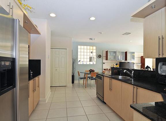 4th image of 4853 NW 113th Pl
