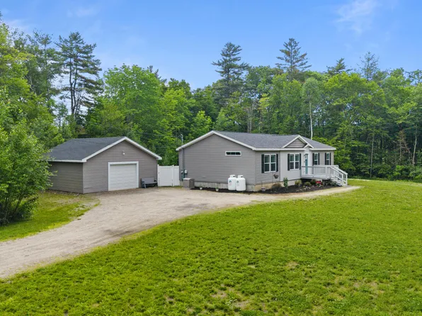 1074 Weeks Mills Road, Augusta, ME 04330