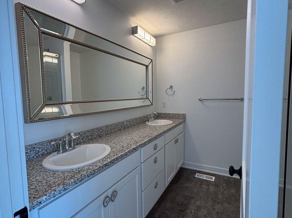 4948 Alvo Rd, Lincoln, NE 68514