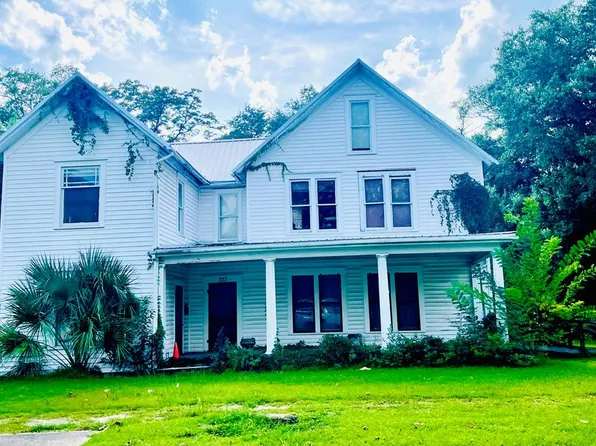 323 S Lee St, Fitzgerald, GA 31750