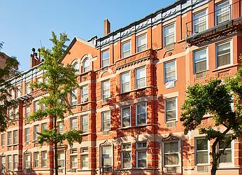 33 West 93rd Street in Upper West Side