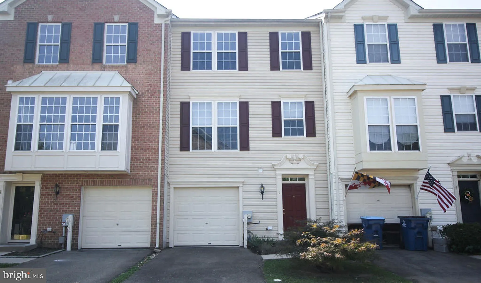 3 Merion Cir photo 1