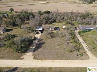 149 High Ridge Meadows Dr, Gonzales, TX 78629