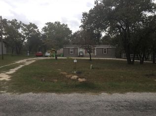 80 Highlands Loop, Poteet, TX 78065