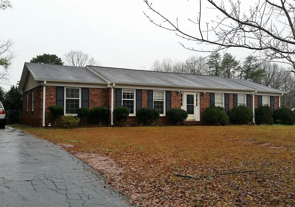 23 Wedgefield Dr #A