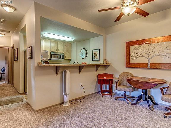 4th image of 10800 SE 17th Cir #999