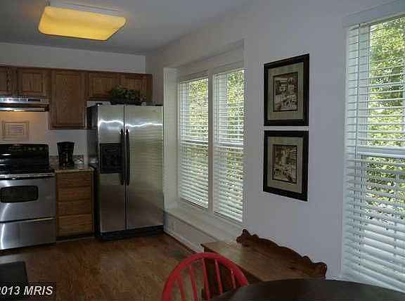 4th image of 4706 Turnberry Dr