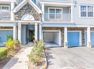 247 Prestwick Way, Edison, NJ 08820