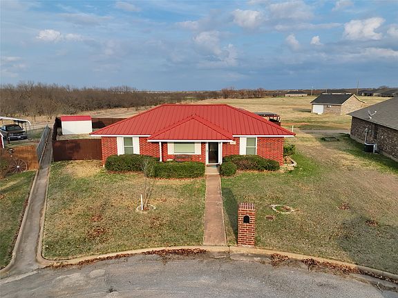 3rd image of 112 Tumbleweed Ct