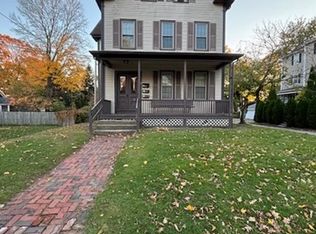 4 Southwick St FLOOR 2, Middleboro, MA 02346