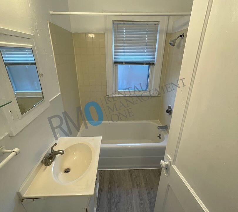 14855 Cleveland Ave, photo 10