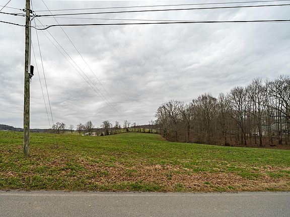 3rd image of Ridgeway Dr
