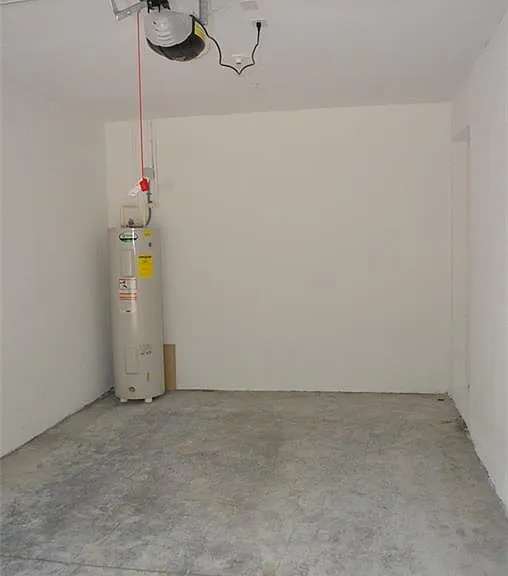 23520 Alamanda Dr #203 — Photo 19
