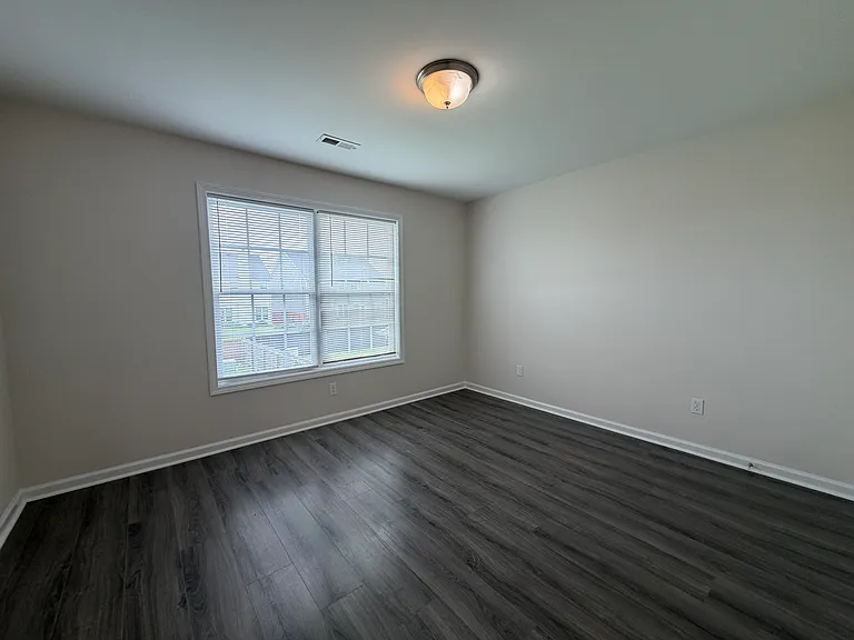 2763 Sandersville Rd — Photo 20