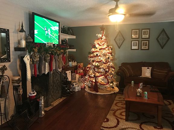 2nd image of 4305 Saint Andrews Dr