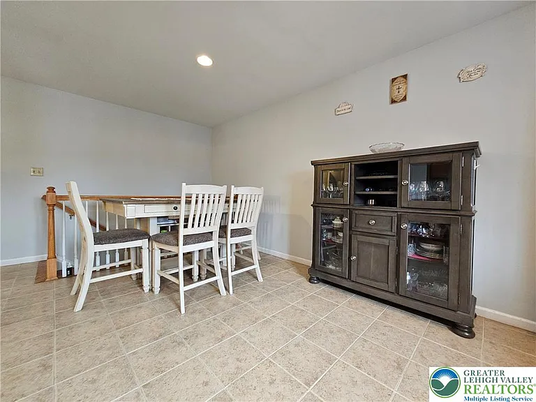 2 Tamarack Ct — Photo 11