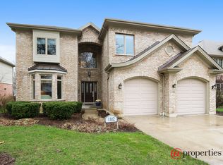 1162 Oxford Rd, Deerfield, IL 60015