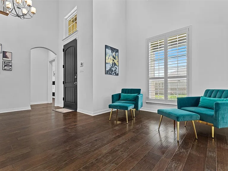 2305 Hickey Dr — Photo 19