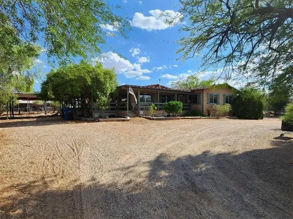 243 Mustang Ln, Needles, CA 92363