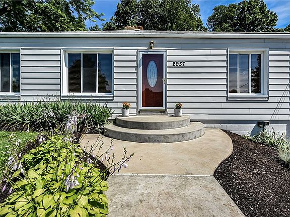 2nd image of 2937 Chautauqua Dr