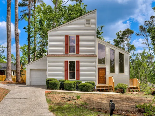 305 Forest Glen Court, Martinez, GA 30907