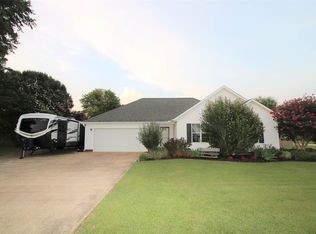 7740 Middle Rd, Milan, TN 38358