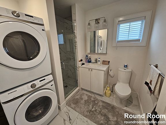 5th image of 9 Everett St #2