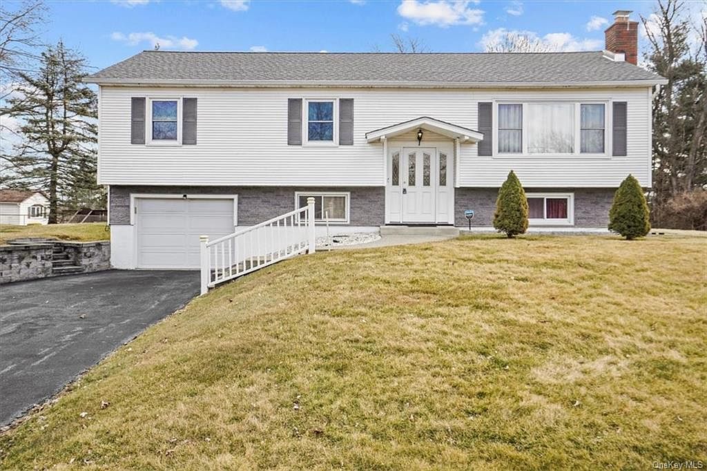 67 Scott Drive Wappingers Falls NY 12590 Zillow