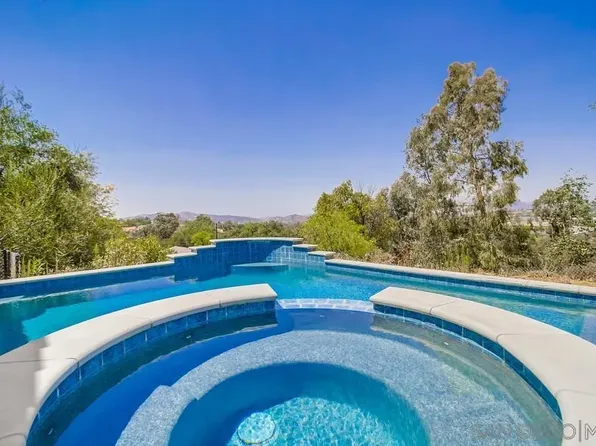 1930 Brady Jane Ln, Alpine, CA 91901