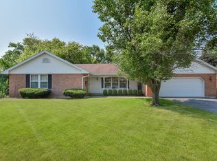 1600 J Pankow Dr, Geneva, IL 60134