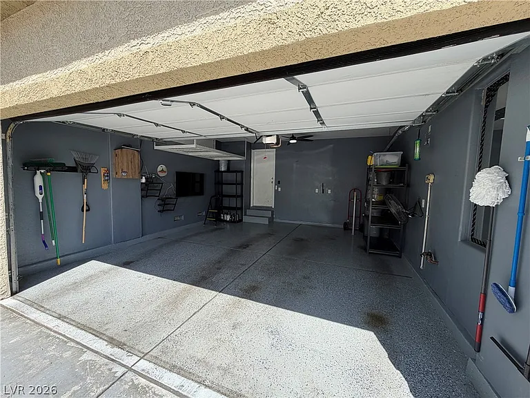 8304 Strawberry Spring St — Photo 50
