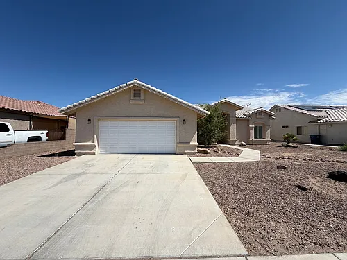 10638 E 38th Pl Photo 1