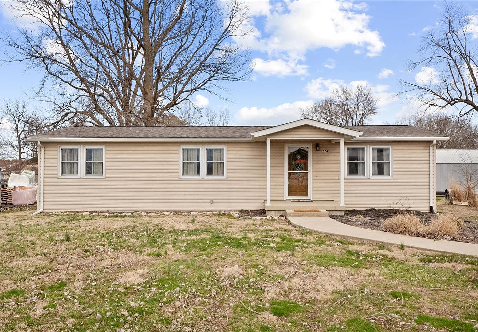 604 S Hohlt St, Okawville, IL 62271 Zillow