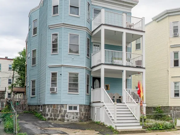 21 Saint Marks Rd, Dorchester, MA 02124
