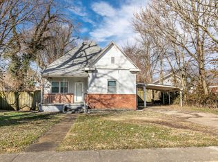 1467 N Sherman Ave, Springfield, MO 65802