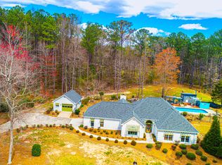 3869 Governors Cir, Loganville, GA 30052