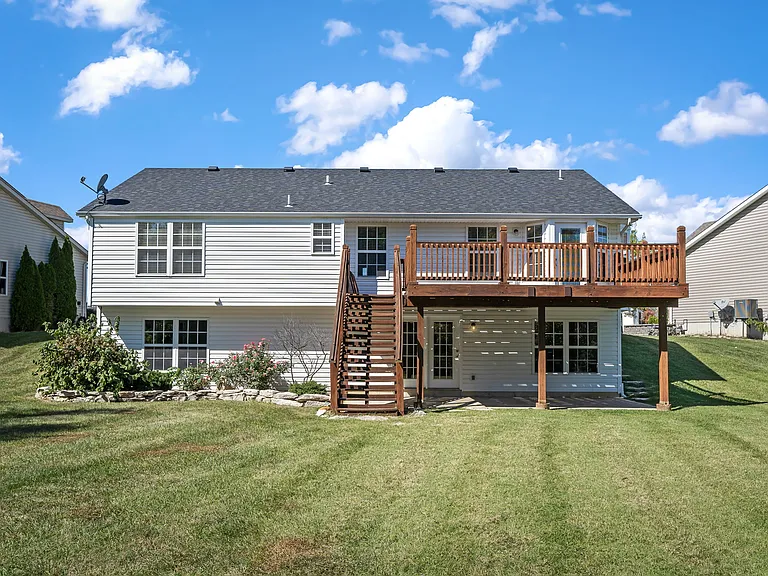 175 Shadow Pointe Dr — Photo 35