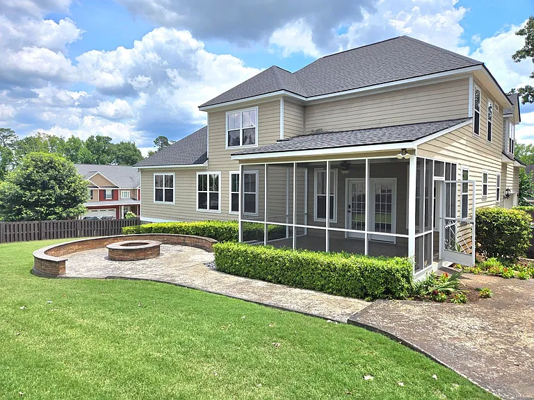 643 Burgamy Pass — Photo 35