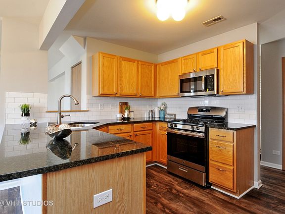 3rd image of 1751 Wild Flower Ln