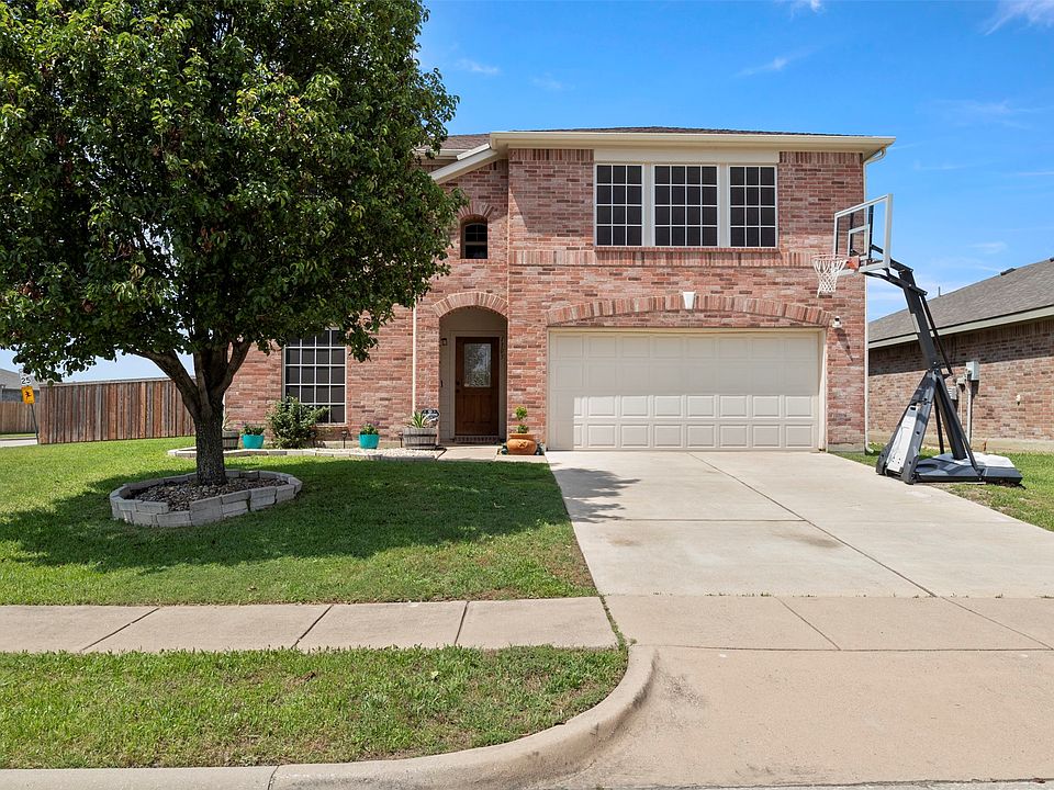 1st image of 1303 Feather Crest Dr