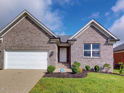 8813 Vision Pl, Louisville, KY, 40229
