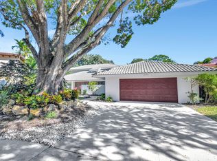 6553 Timber Ln, Boca Raton, FL 33433