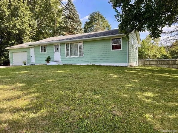 (undisclosed Address), Otter Lake, MI 48464