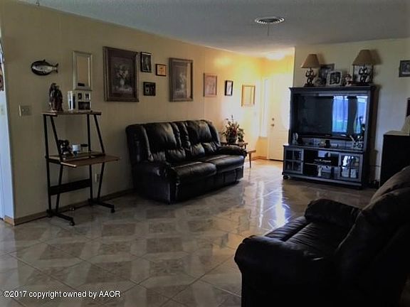 hereford living room 1
