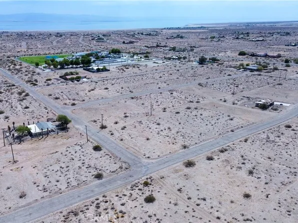 2464 Sea Fair Ave #2, Thermal, CA 92274