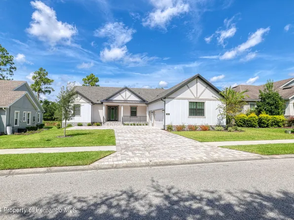 5685 Summit View Dr, Brooksville, FL 34601