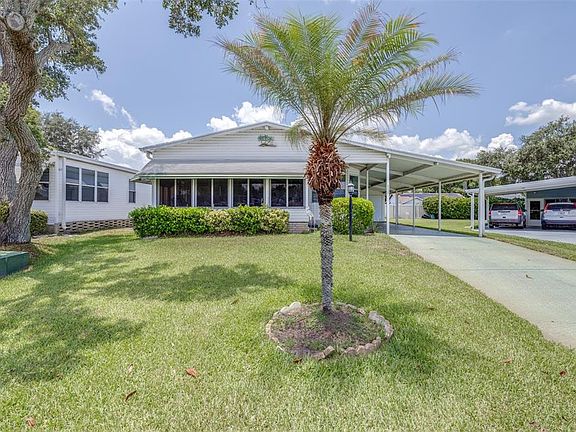 3rd image of 6235 KNOTTY PINE DRIVE SE